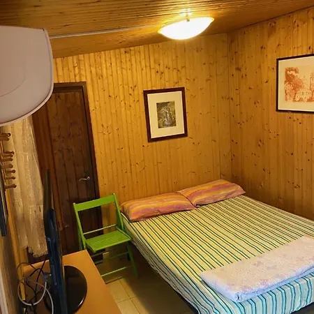 罗马露营酒店 3*