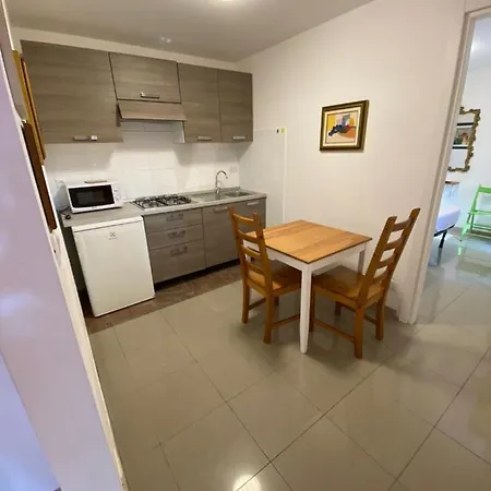 假日公园 罗马露营酒店 文蒂米利亚