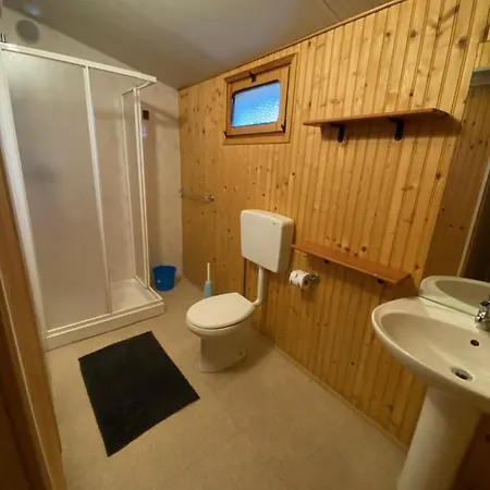 罗马露营酒店 3* 文蒂米利亚