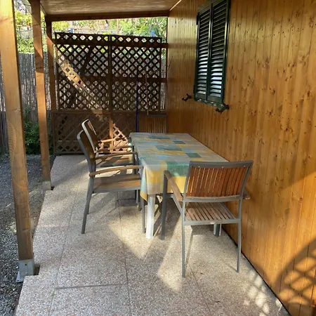 罗马露营酒店 3*